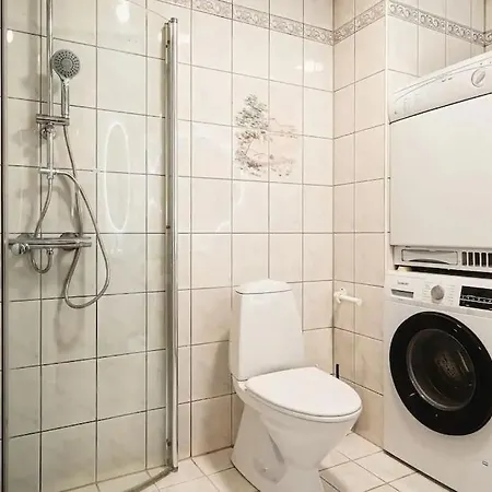 New! Modern And Comfy Apt! * Bergen