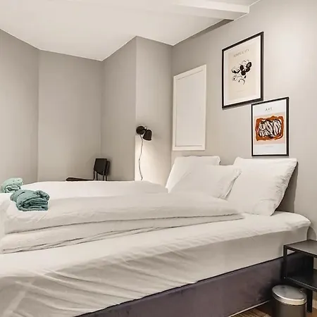 New! Modern And Comfy Apt! Apartment Bergen