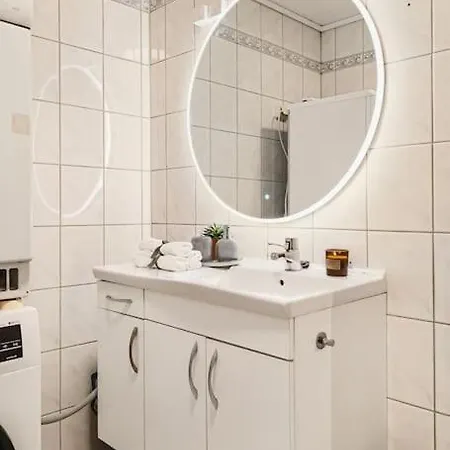 New! Modern And Comfy City Apt! Appartamento Bergen